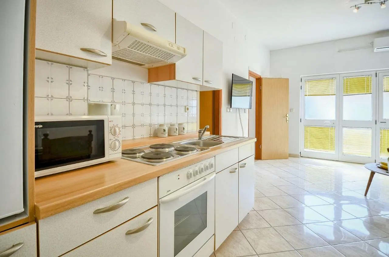 Apartments Picco Pula