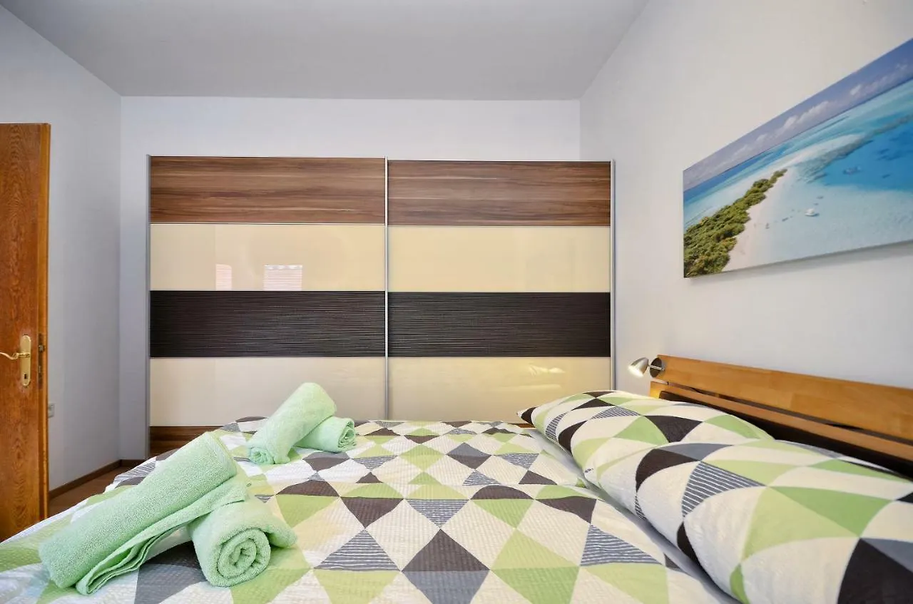Apartments Picco Pula 0*,  Croatia